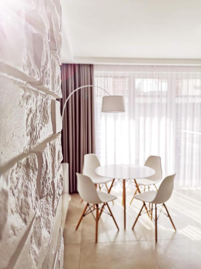 Sea Cliff Apartment Rewal Extérieur photo
