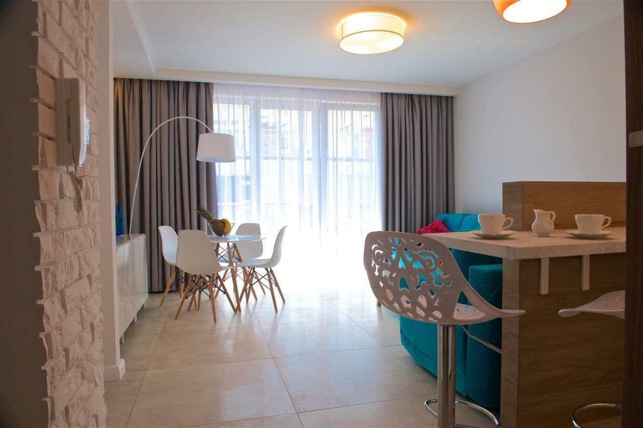 Sea Cliff Apartment Rewal Extérieur photo