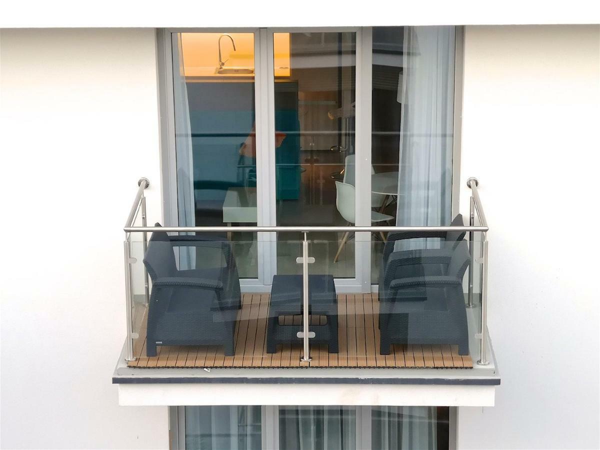 Sea Cliff Apartment Rewal Extérieur photo